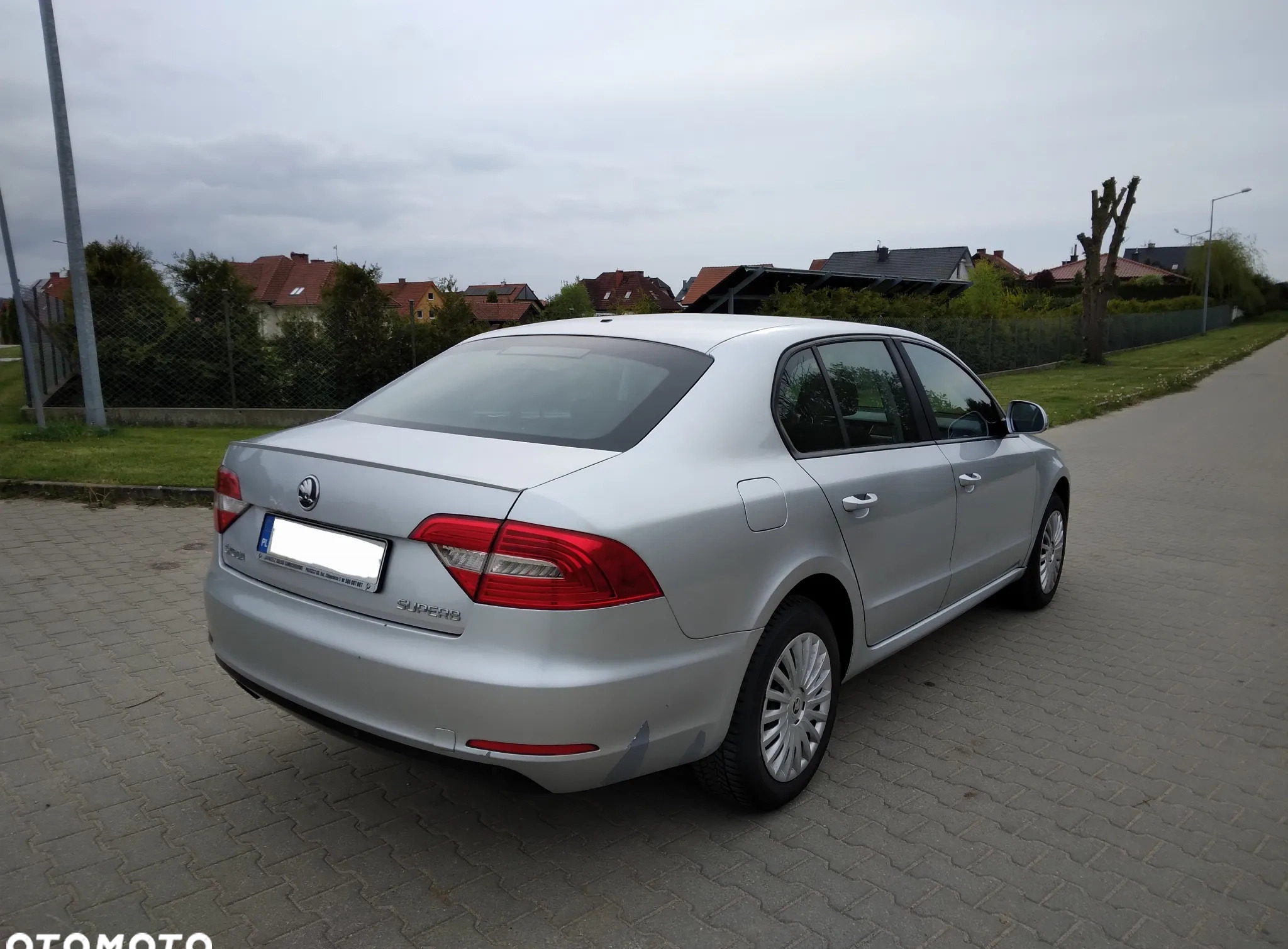 Skoda Superb cena 27900 przebieg: 291000, rok produkcji 2013 z Kamienna Góra małe 254